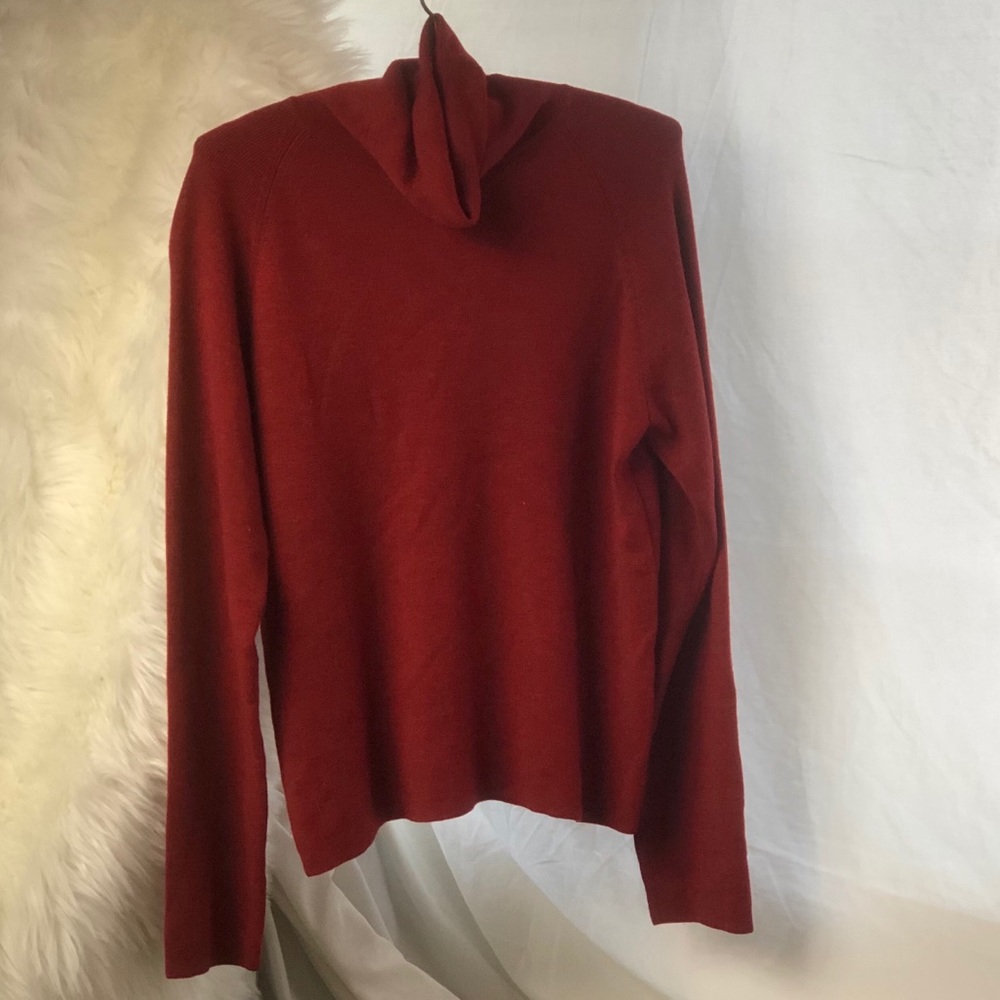 Banana Republc turtleneck sweater